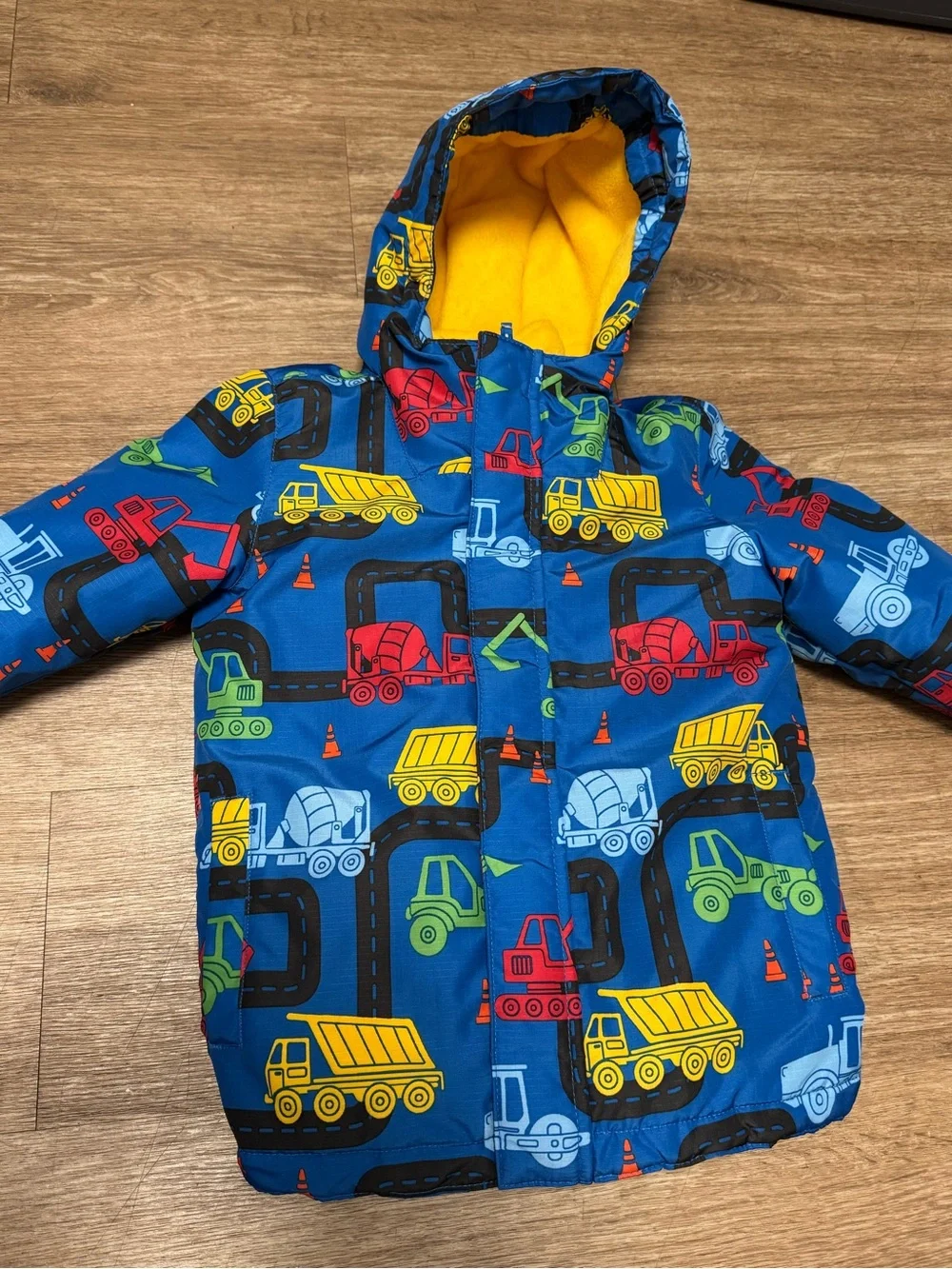 The Children’s Place 3-in 1 Construction Vehicle Hooded Jacket Fleece Lined 5T